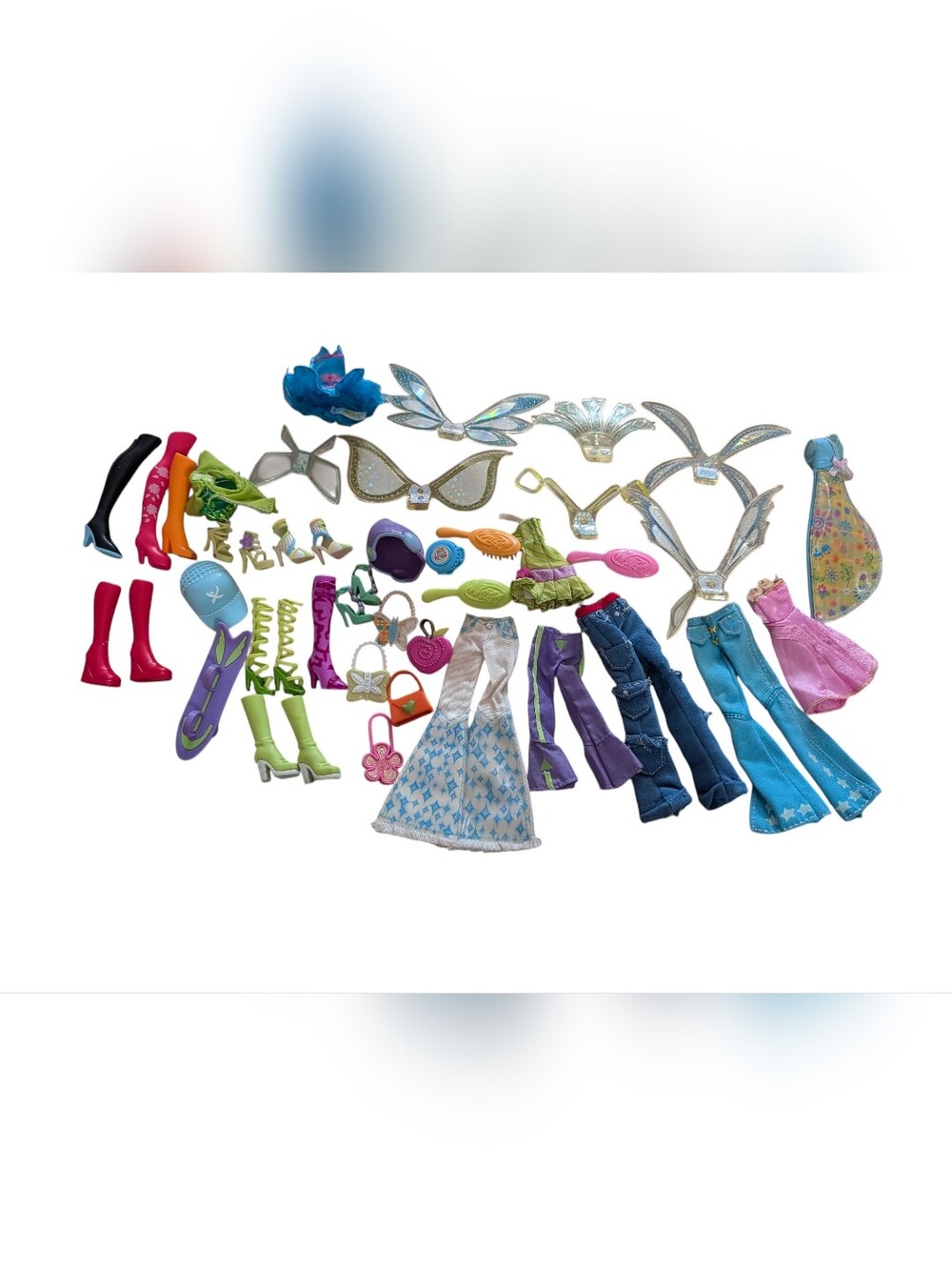 Vintage 2004 Mattel Winx Club Doll Accessories Wings Clothing Lot Y2K